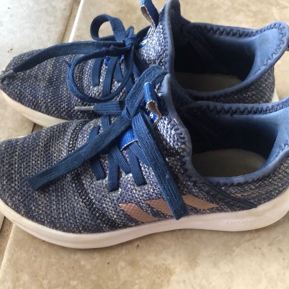 Adidas cloud foam little girls shoes